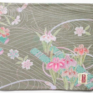 Japanese Vintage Handkerchief Kimono Pocket Motifs 17 x17 inches I Free Delivery on orders 35 USD+ - combine items in an order!