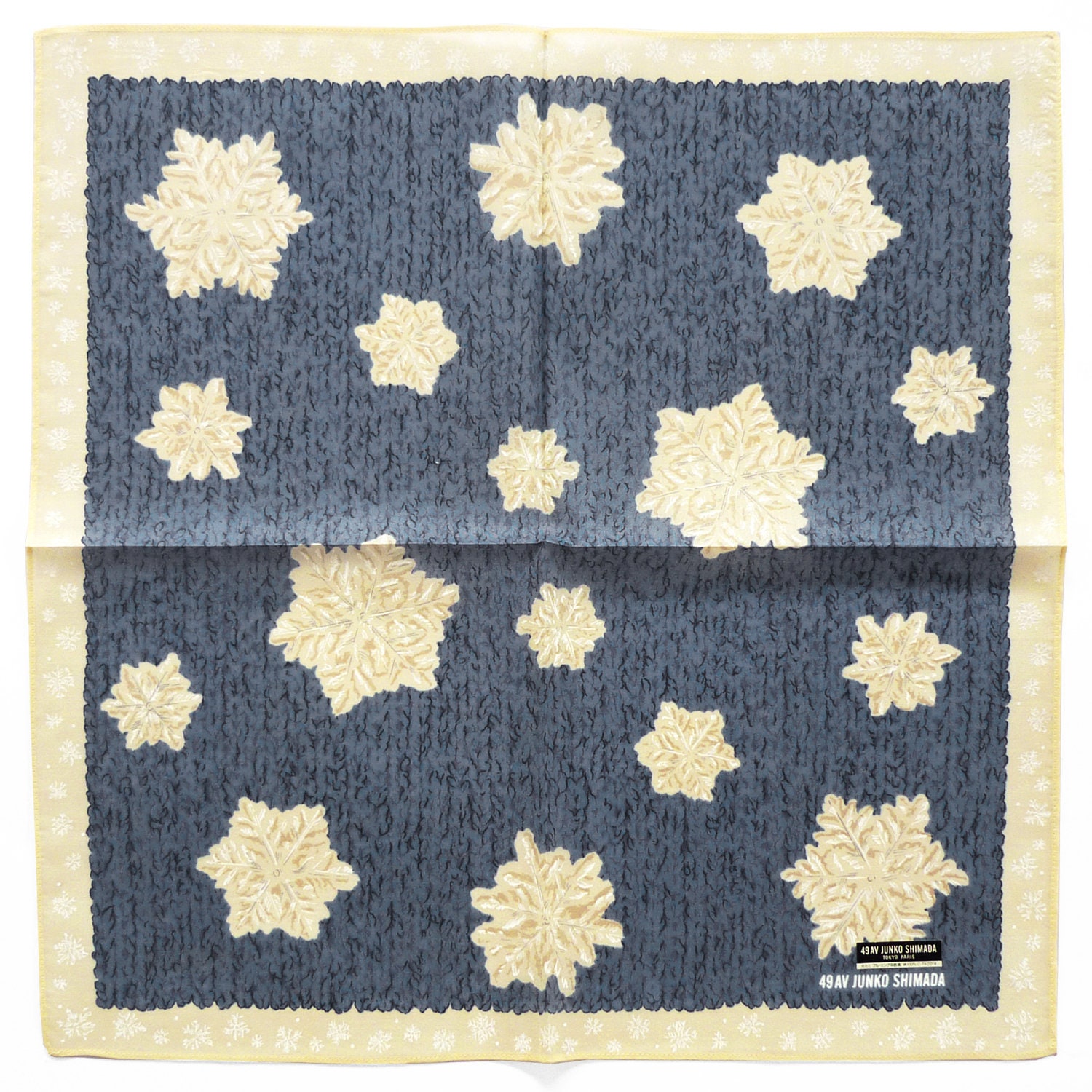九谷 金山作 金彩纏花紋 煎茶碗 十件(A691) 九谷 金山作 金彩纏花紋 煎茶碗 十件(A691) 【公式通販】