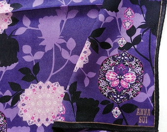 Pañuelo vintage de Anna Sui de la década de 2000 con estampado floral de rosas, 20 x 20 pulgadas - Envío gratis en pedidos superiores a 35 USD: ¡combina y ahorra!