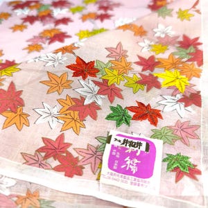 日本のヴィンテージハンカチ 紅葉 秋 18 x 18インチ I 送料無料 35USD+ (カートに自動追加)