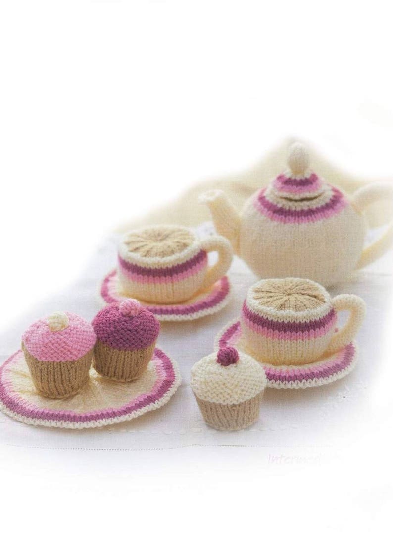 Download Toy Food Pattern to knit Tea Set Teapot Cup Saucer Plate Cupcake knitting pattern instant download image 2