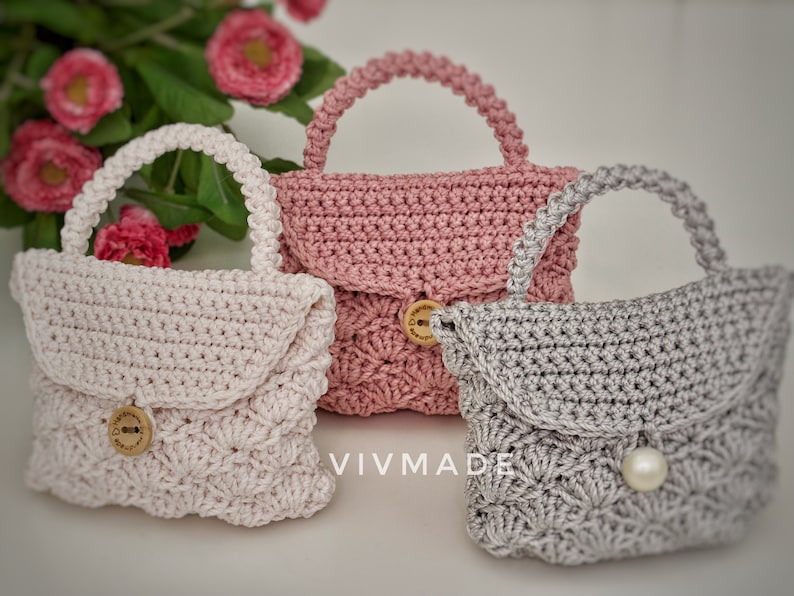 Crochet mini flap Pattern PDF, Crochet pouch Pattern, handmade bag, mini flap image 2