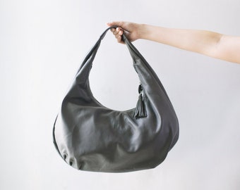 GRIS - Sac hobo moyen, sac hobo en cuir souple gris, sac hobo en cuir, sac hobo, sac à bandoulière gris, sac à bandoulière en cuir, sac hobo gris