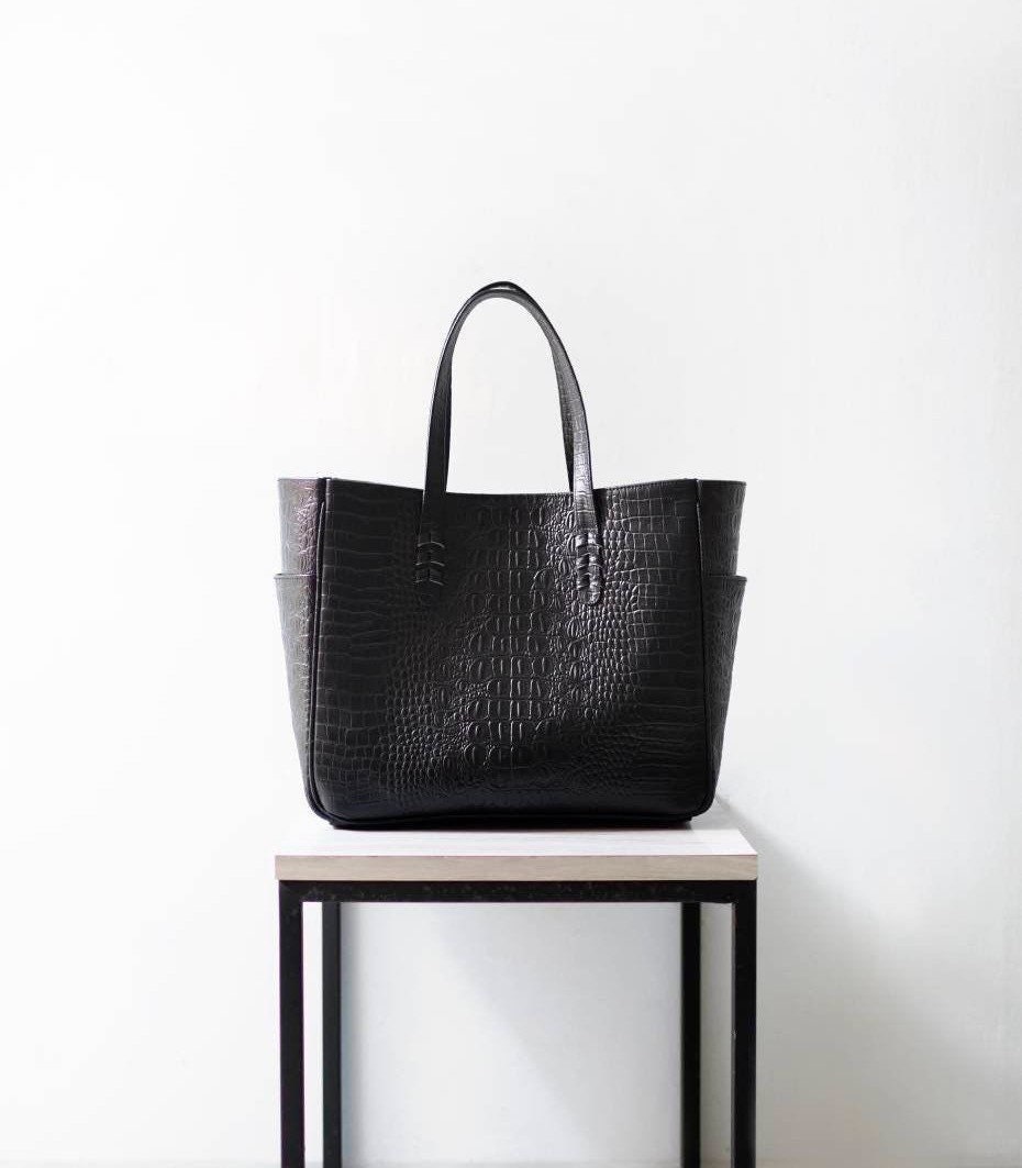 Alligator tote bag hotsell