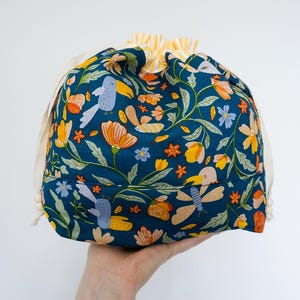 Knitting project bag Drawstring bag Craft bag Yarn bag Crochet bag Knitting tote Gift for knitters Project bag for knitting Yarn organizer