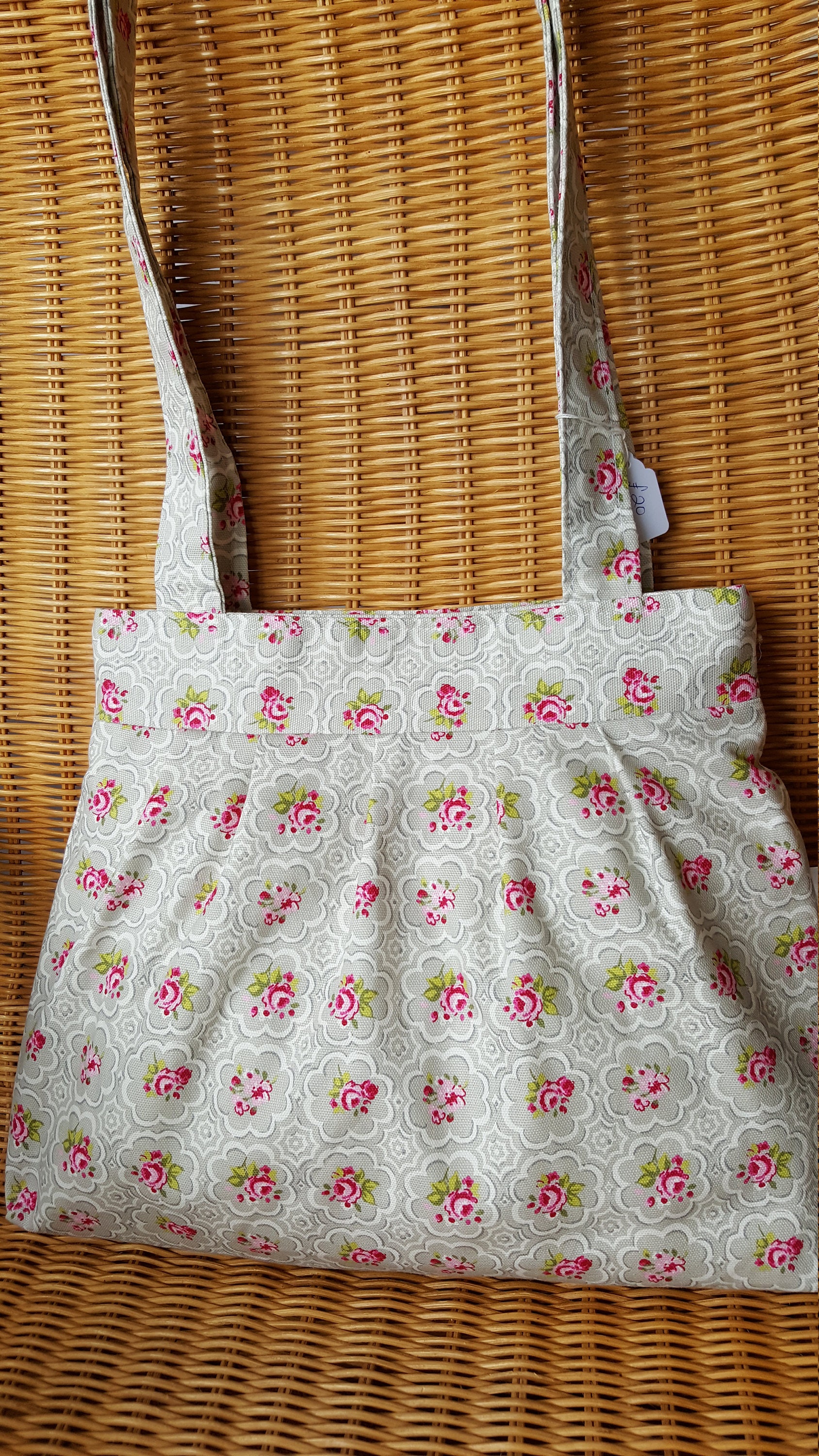Ladies' lightweight summer bag featuring grey pattern with pink roses