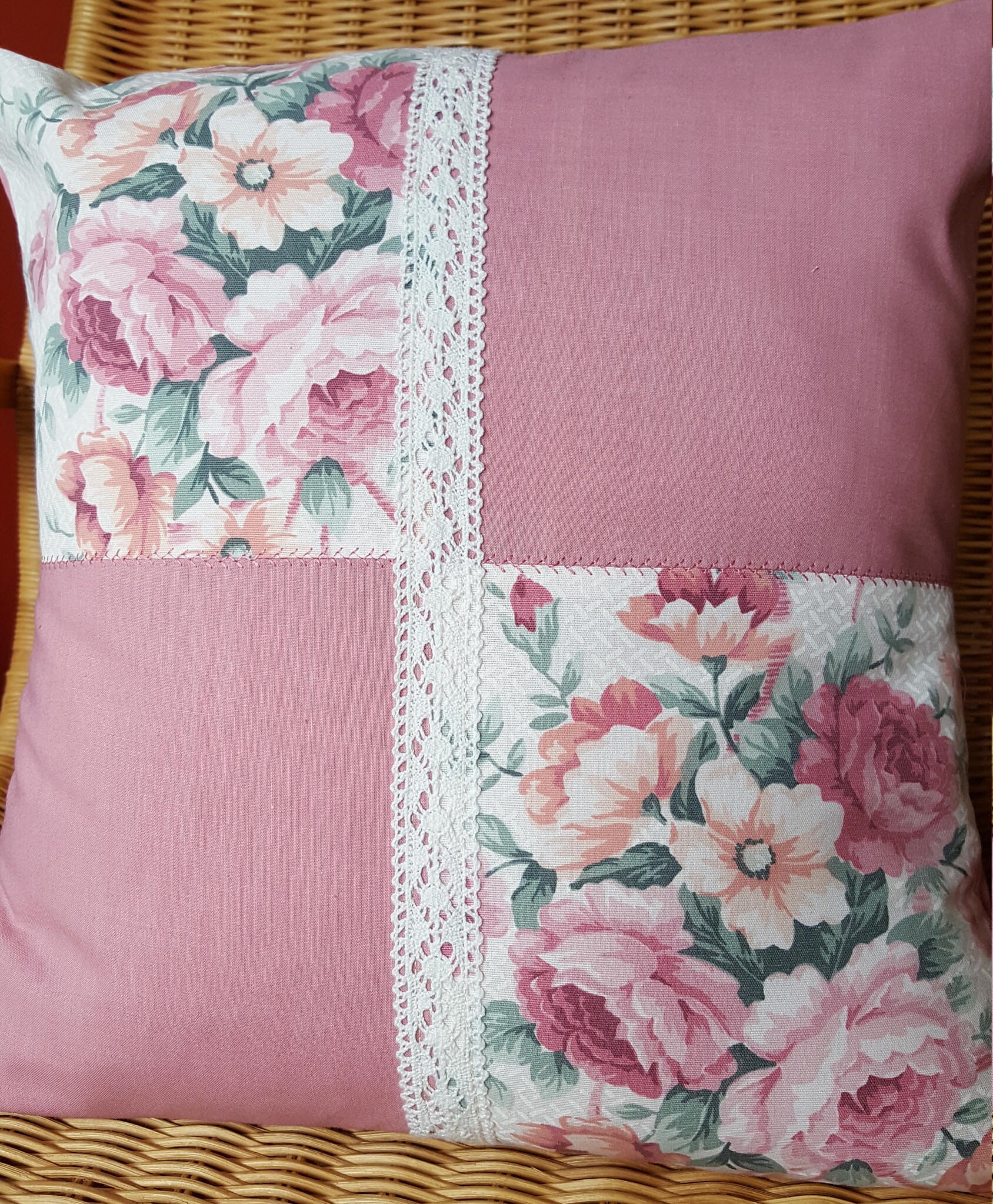 Cushion pair, patchwork cushions, lace insert cushions, cotton lace