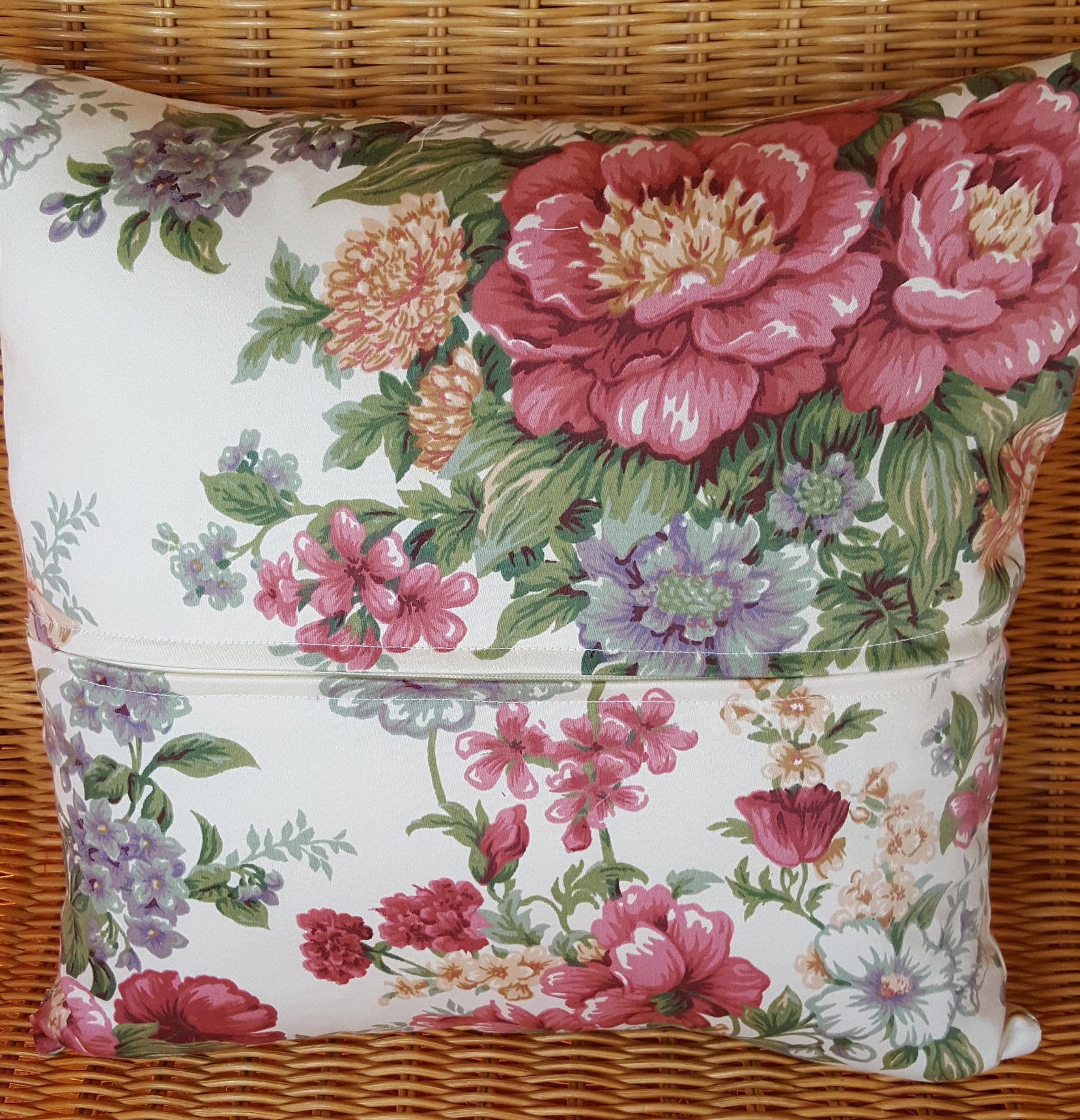 Cushion pair, floral design cushions, lounge cushions, bedroom cushions