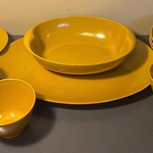 Vintage Lenotex Brownish Melamine 14 piece mixed dish lot.