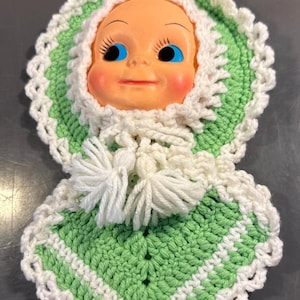 Vintage Handmade Crochet Doll Face pot holders green retro kitchen.