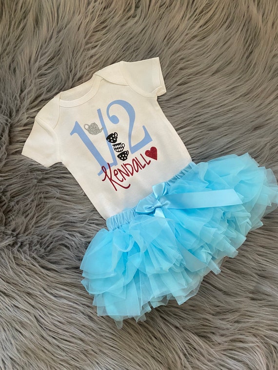 Alice in hotsell onederland birthday outfit