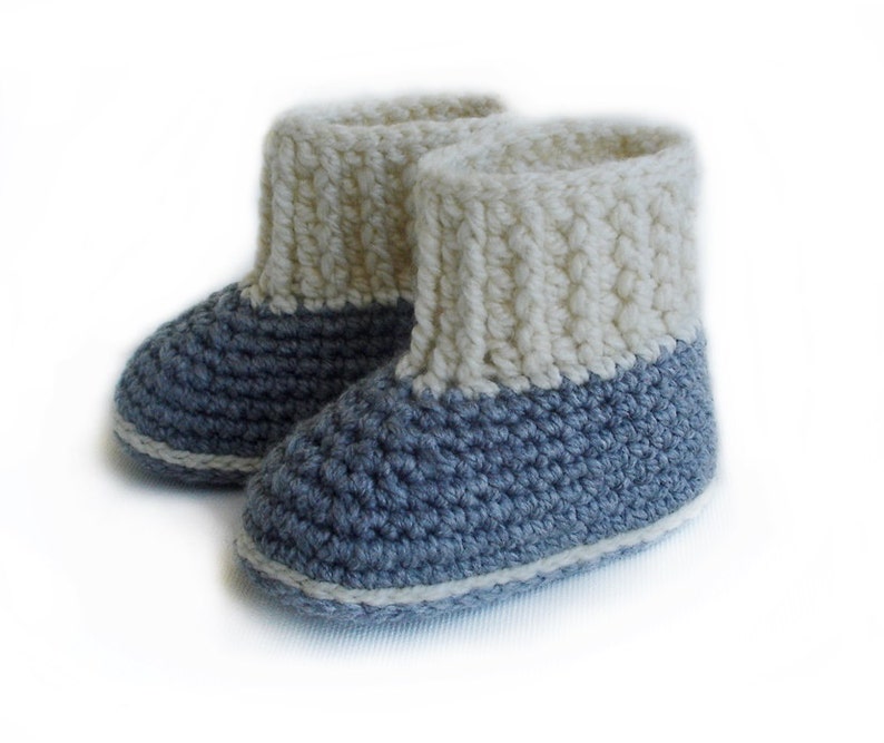 Baby Booties Crochet Pattern, PDF Crochet Pattern N.105 image 2