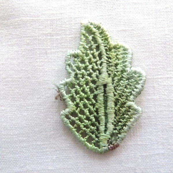 Hand dyed Leaf Applique Venise Lace 6004D