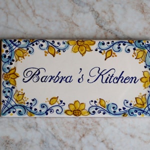 número de casa de cerámica, azulejo personalizado de dirección de casa, placa de calle al aire libre, nombres personalizables para hogares artísticos