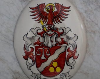 Family crest on tile of Italian artistic ceramics, coat of arms personalized hand painted, wall decor gifts Italy, custom family gift of art