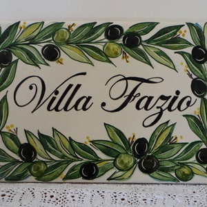piastrella di ceramica italiana con limoni e rami d'ulivo, regalo personalizzato per la casa, piastrella artigianale italiana da appendere