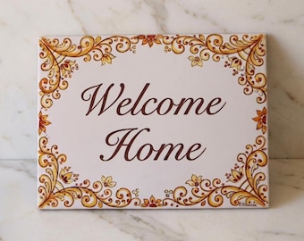 Hand-decorated Italian ceramic tile with writing to hang on the wall of your home, phrases and wall decorations, personalized gift