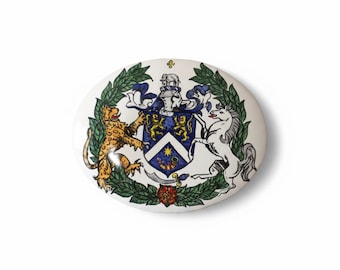 custom gift, Family crest on tile of Italian artistic ceramics, coat of arms personalized hand painted, wall decor art gifts made in Italy