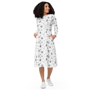 Mushroom, sigil, sacred geometry, crystal, ankh, moon phase, third eye hamzsa Midi Dress