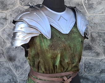 Steel Pauldrons with Gorget – Handmade LARP Shoulder Armor Set, Fantasy Cosplay Knight Gear, Medieval Metal Protection