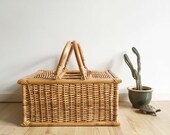Wicker vintage picnic basket. Bohemian retro rattan basket with handle