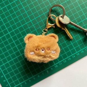 Cute Kawaii Bear Plush Keychain – Soft Fluffy Charm, Pastel Aesthetic Gift