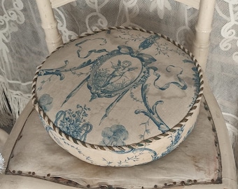 ANTIQUE round vintage footstool cushion footstool boudoir bohème dreamy toile de jouy cover angel Cupid brocante shabby chic France