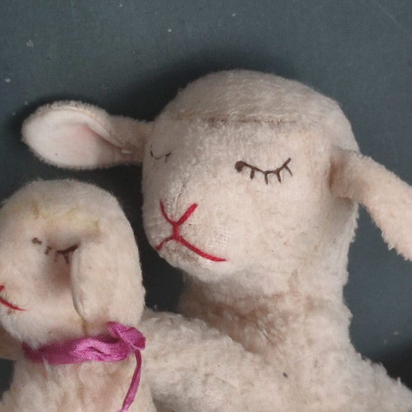 Vintage Steiff Floppy Lamby sleeping lambs large 38 cm + small 25 cm used worn french shabby decoration JDL children Brocante