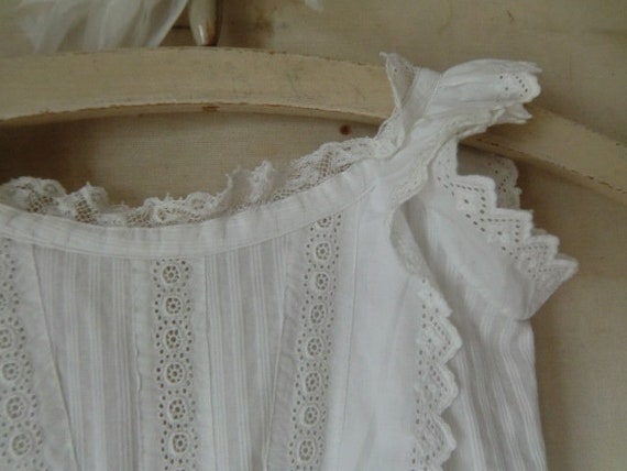 White Vintage Taufkleid antique Baumwolle Spitze … - image 3