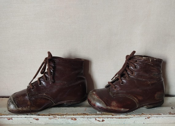 ANTIQUE old children's boots girls and boys child… - image 4