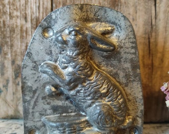 Kleine Vintage Chocolate Mold Förmchen Nest 1/2 alte Schokoladenform ANTON REICHE Hase Osterhase french shabby Patina Easter Bunny Brocante