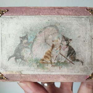 ANTIGUO joyero francés pequeño con motivos de gato, caja de madera, joyero de cartón rosa y blanco, joyero brocante shabby JDL