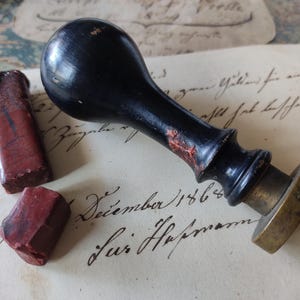 Sigillo antico Germania August Paul FrankfurtaM sigillo in legno sigillo in ottone ceralacca brocante patina utensile da scrivania accessorio JDL