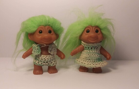 troll with brown hair