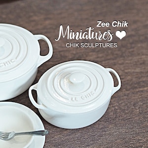 Miniature Oval casserole pot ( ring style ) scale 1:12 doll house decorations accessories