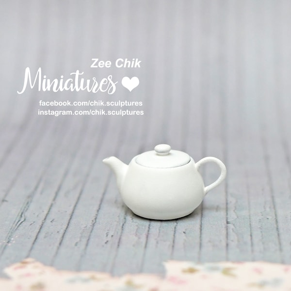 Miniature teapot scale 1:12 doll house decorations accessories