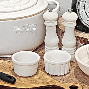 Miniature Ramekin dish scale 1:12  doll house decorations accessories