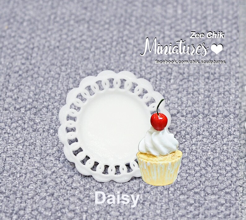 Miniature cup cake with plate and fork cherry / cake scale 1:12 dollhouse decorations accessories cherry ~ daisy plate