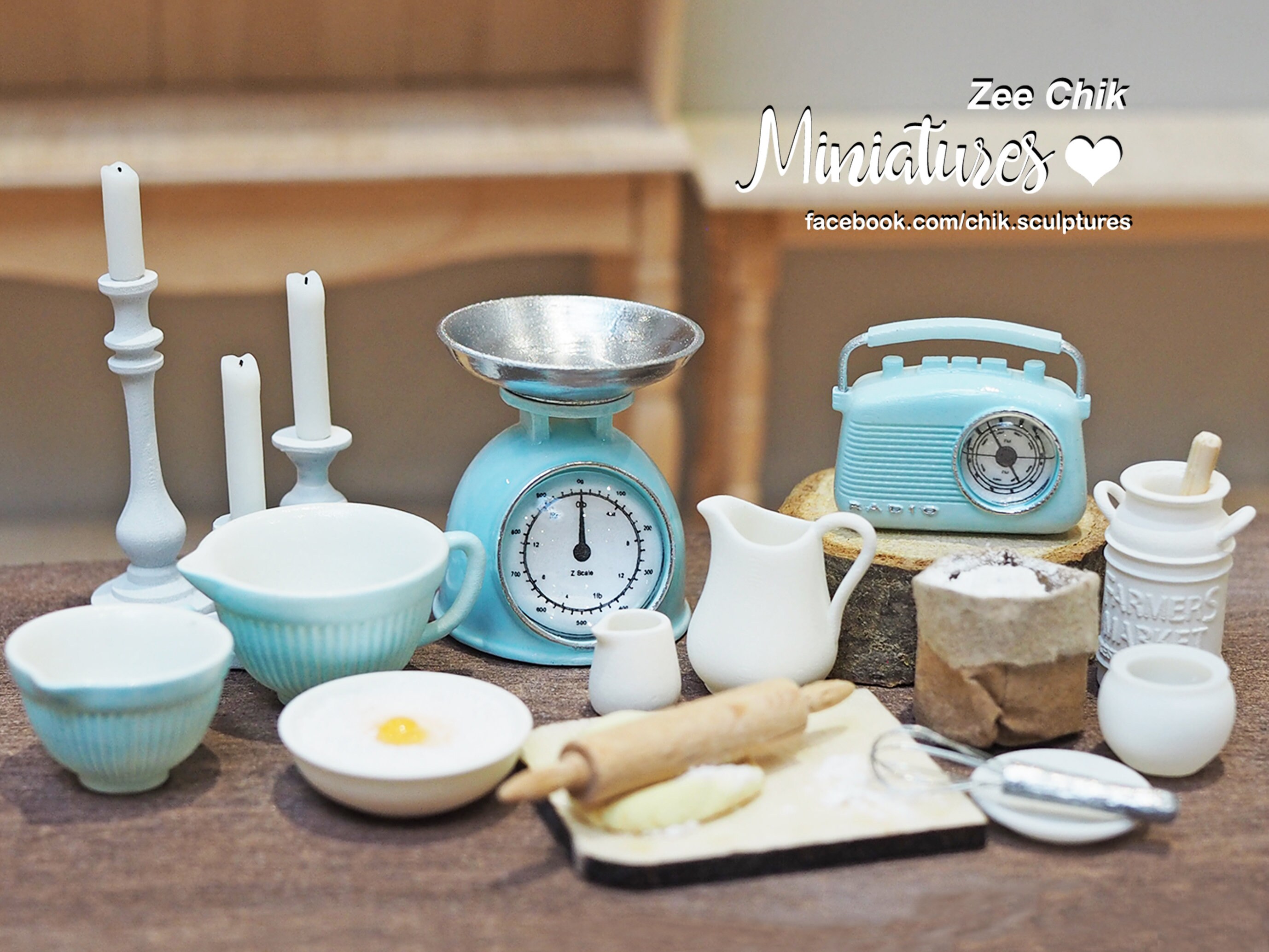 Bilancia Per Casa delle Bambole, Bilancia in Miniatura 1:12 Retro Bella E Vivida Bilancia in Miniatura Decorazione della Casa delle Bambole Giocattolo con 6 Pesi Accessori Per Casa delle Bambole
