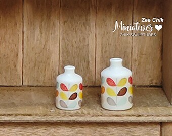 Botella de lado recto en miniatura, estilo O.K., escala 1:12, accesorios de decoración para casa de muñecas