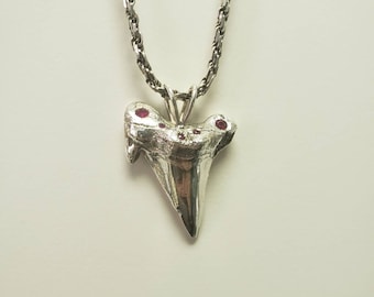 Shark tooth with Rubies