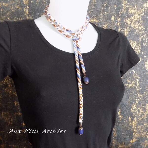 Collier lasso spirale crochet "Challenge" bleu & marron, rocailles japonaise, fait main, artisanal. made in France