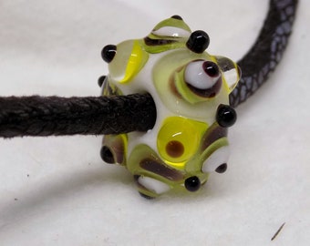 Collier "Perle lampwork" sur cordon imitation peau de serpent, faite main à la flamme, gland naturel artisanat made in France