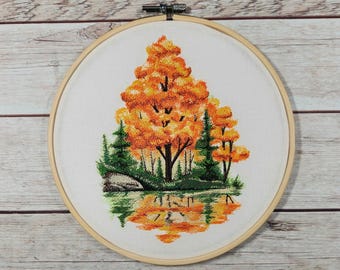 Fall Finished Embroidery, 8" Hoop, Fall Wall Decor, Autumn Leaves Embroidery, Embroidered Wall Hoop Art, Gift for Friend
