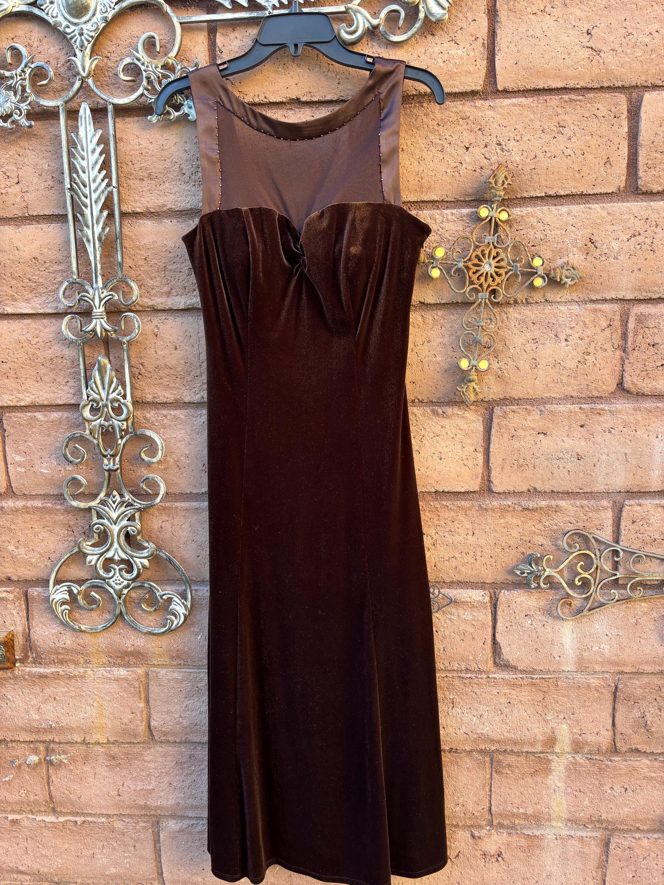 brown illusion dress Mesh Makayla Blue Flutter Sleeve Strapless dress Crafted from luxurious embellished Collarless Dress Color:Bridal Silver