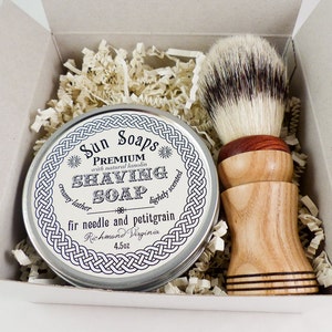 Giftbox for essential shaving set does not include the shaving set image 3