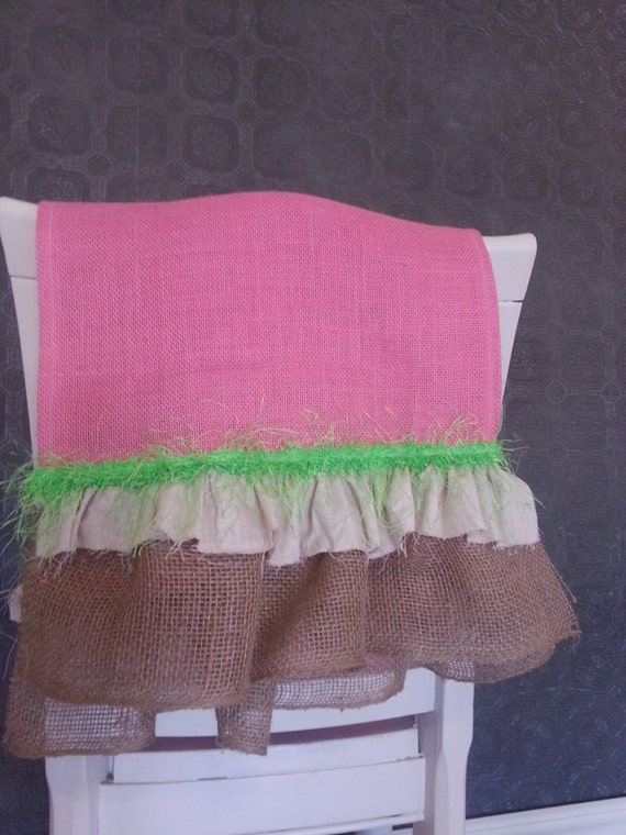 pink and green table runner