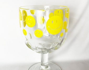 Smiley Face Schooner Beer Mug 1970s, Vintage Beer Glass Goblet, Vintage Barware, Heavy Beer Goblet, Mid Century Smiley Face Collectibles