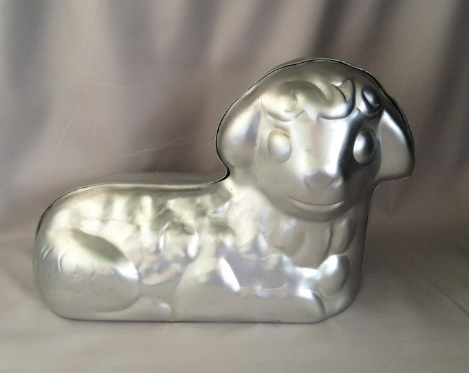 1972 Wilton little Lamb Cake Pan Mold 3D Stand up Etsy