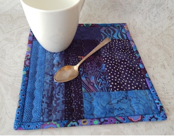 Blue Coffee Mug Mat, Patchwork Mug Rug, Coffee Mug Coaster with Heat Reflective Batting, Quilted Coaster for Coffee Mug, Square 8.5x8.5